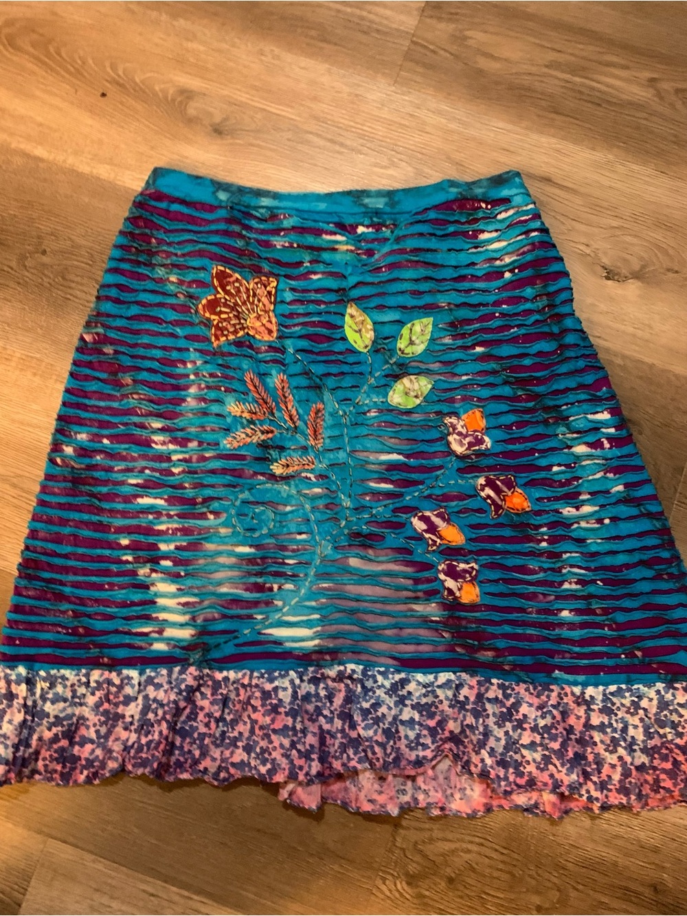 NWT Rising International Skirt